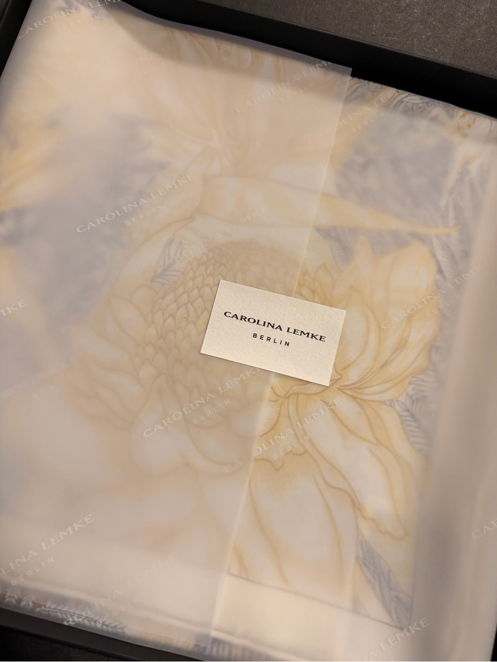REAL MULBERRY SILK Gold & Gray Square Scarf - Picture 3 of 3